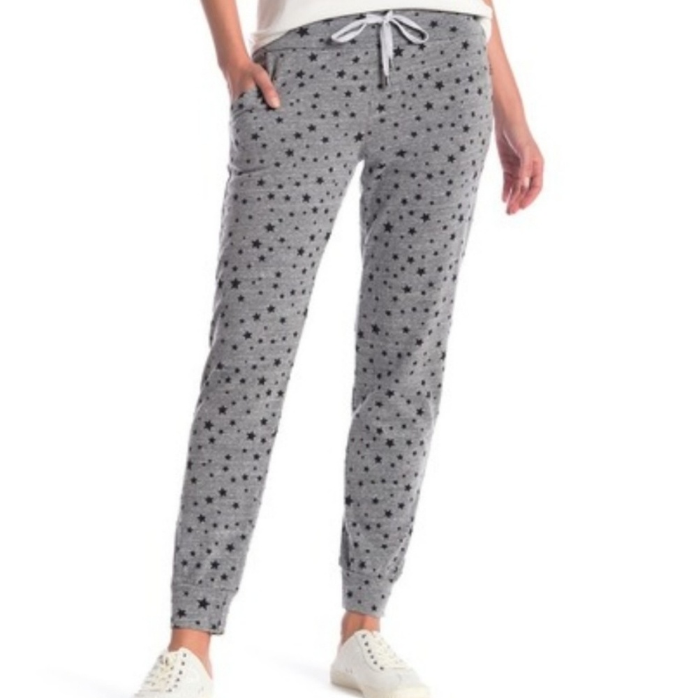 🔥Price FIRM Splendid Grey Star Joggers Size L